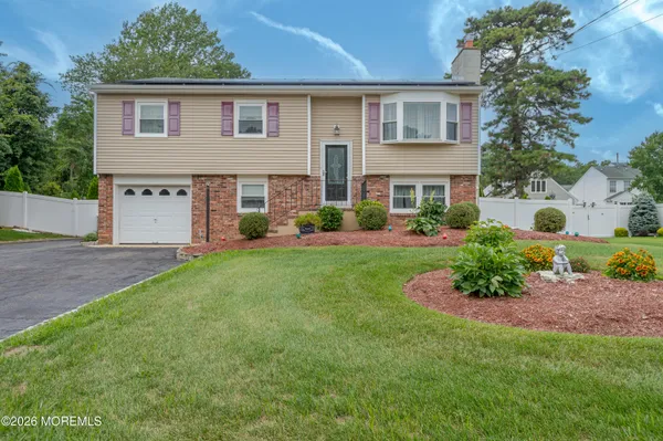 $555,000 | 134 Mill Creek Road, Bayville, NJ 08721