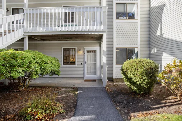 $441,000 | 127 Eaton Lane, Unit 127, Brewster, MA 02631
