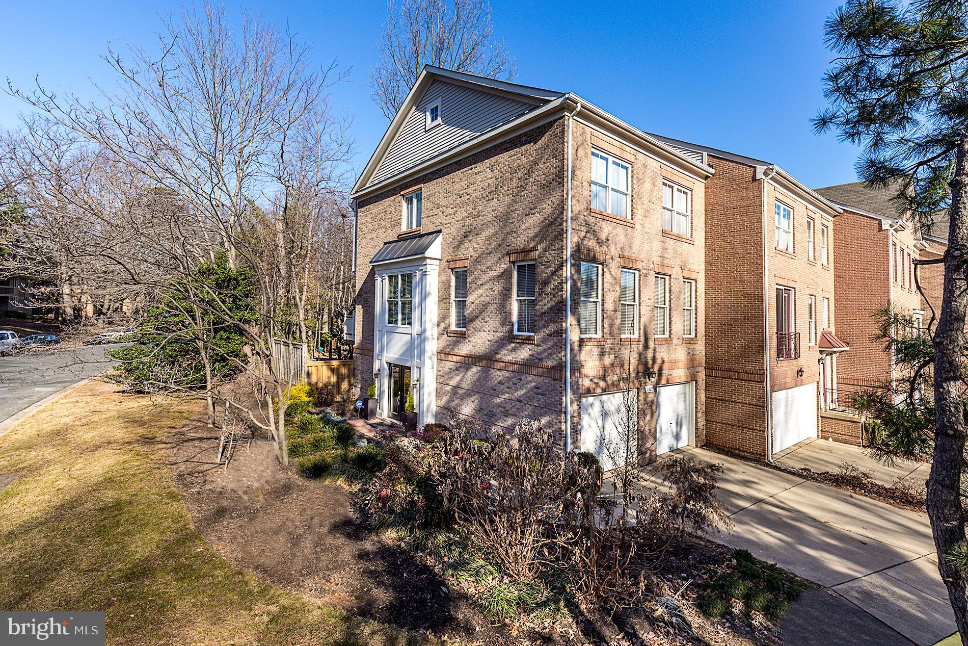 11522 Waterhaven Court Reston, VA 20190 - Photo 1 of 28 WELCOME HOME1
