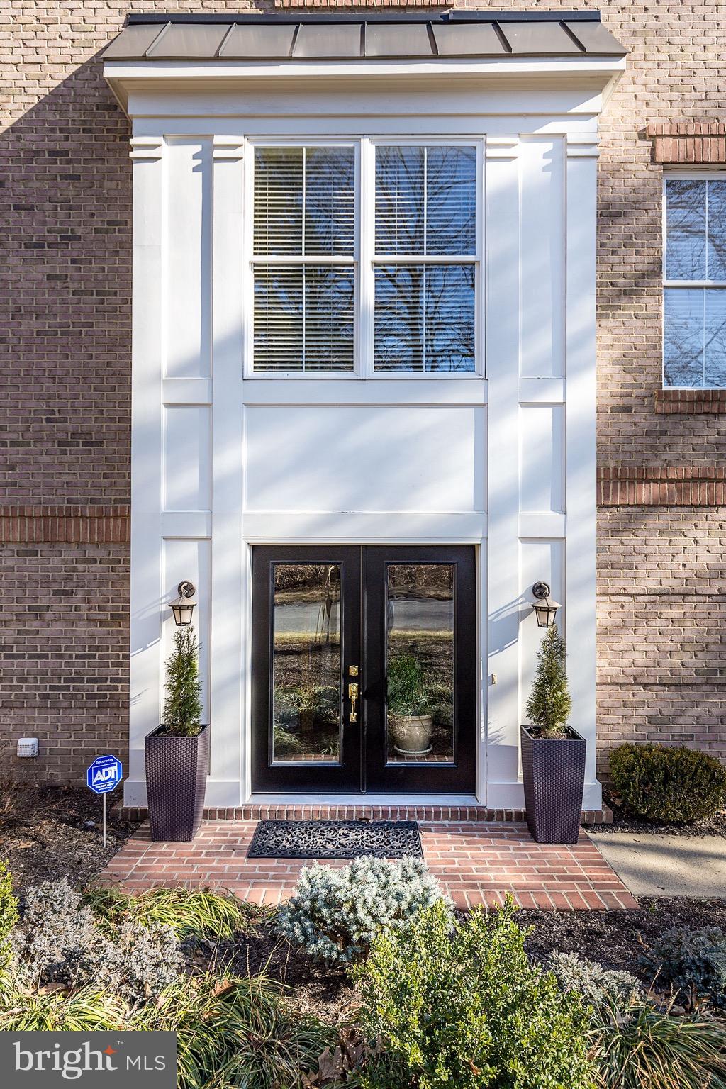 11522 Waterhaven Court Reston, VA 20190 - Photo 2 of 28 ELEGANT DOUBLE-DOOR ENTRY