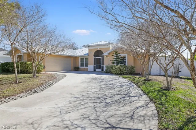 $450,000 | 330 Southwest 19th Lane, Cape Coral, FL 33991