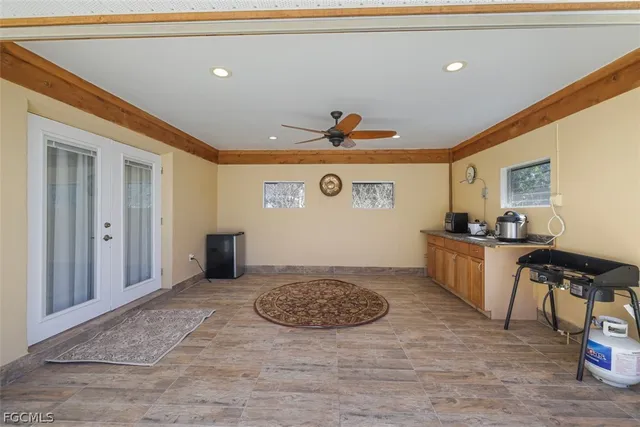 $450,000 | 330 Southwest 19th Lane, Cape Coral, FL 33991