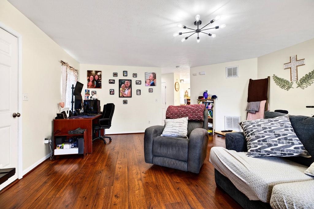 213 Adventure Trail Waynesboro, VA 22980 - Photo 14 of 32