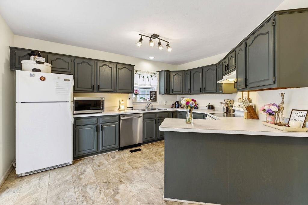 213 Adventure Trail Waynesboro, VA 22980 - Photo 15 of 32