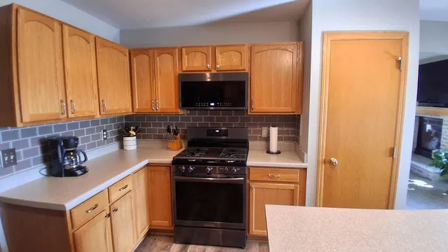 $449,000 | 2735 Deer Creek Drive, Mount Pleasant, WI 53406