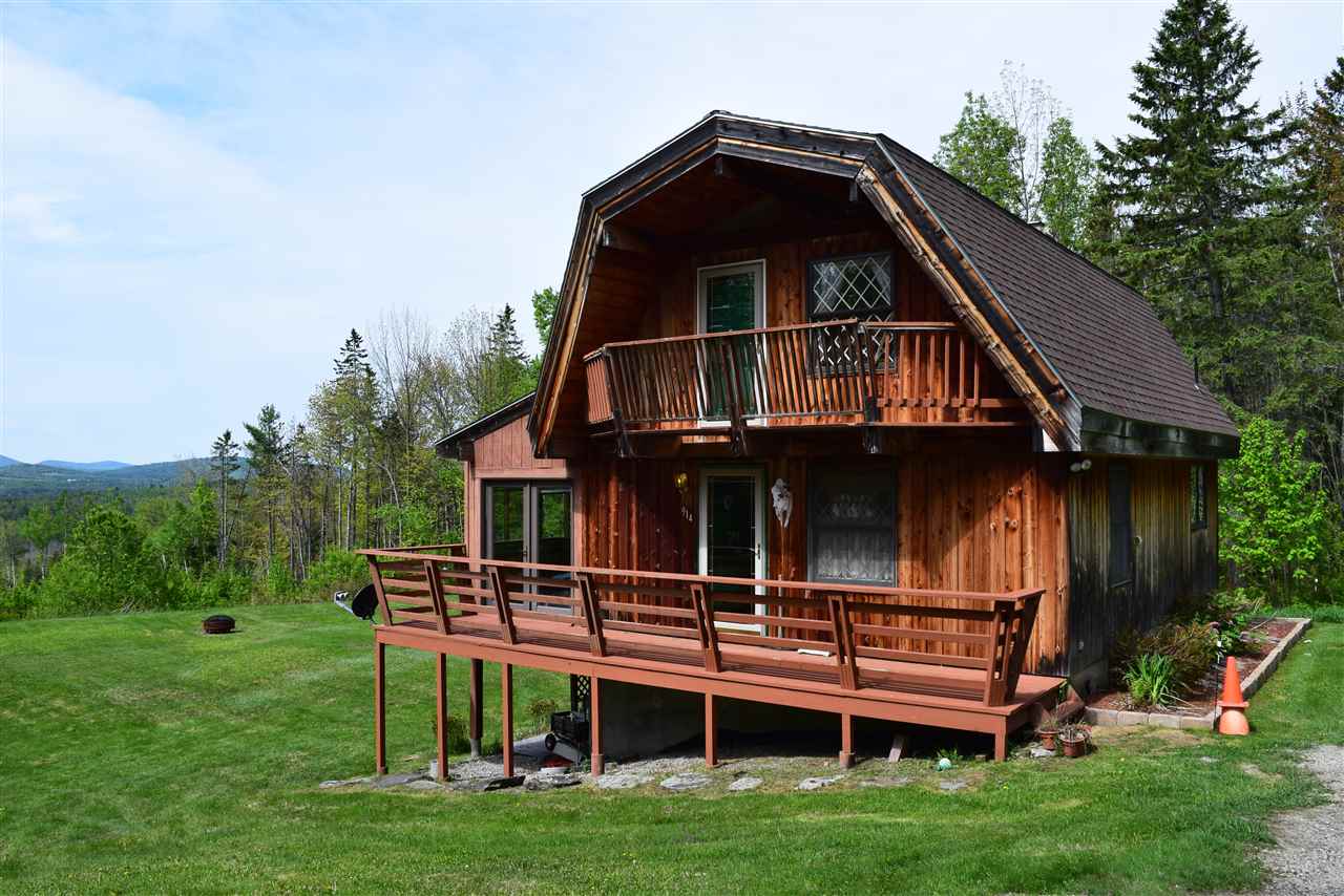914 Jefferson Road Whitefield, NH 03598 - Photo 1 of 34