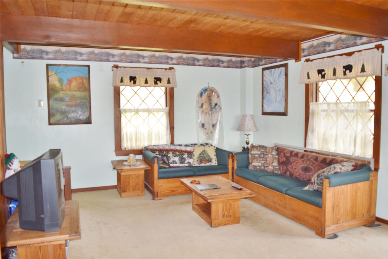 914 Jefferson Road Whitefield, NH 03598 - Photo 11 of 34