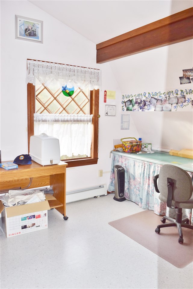 914 Jefferson Road Whitefield, NH 03598 - Photo 20 of 34