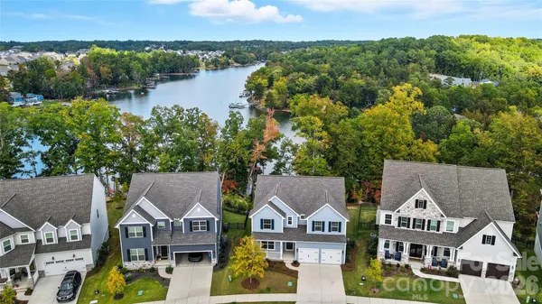 $1,200,000 | 17909 Wilbanks Drive, Charlotte, NC 28278