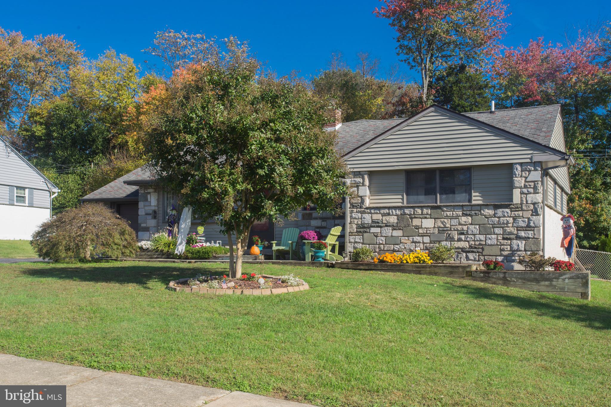 111 Richard Road Aston, PA 19014 - Photo 3 of 36