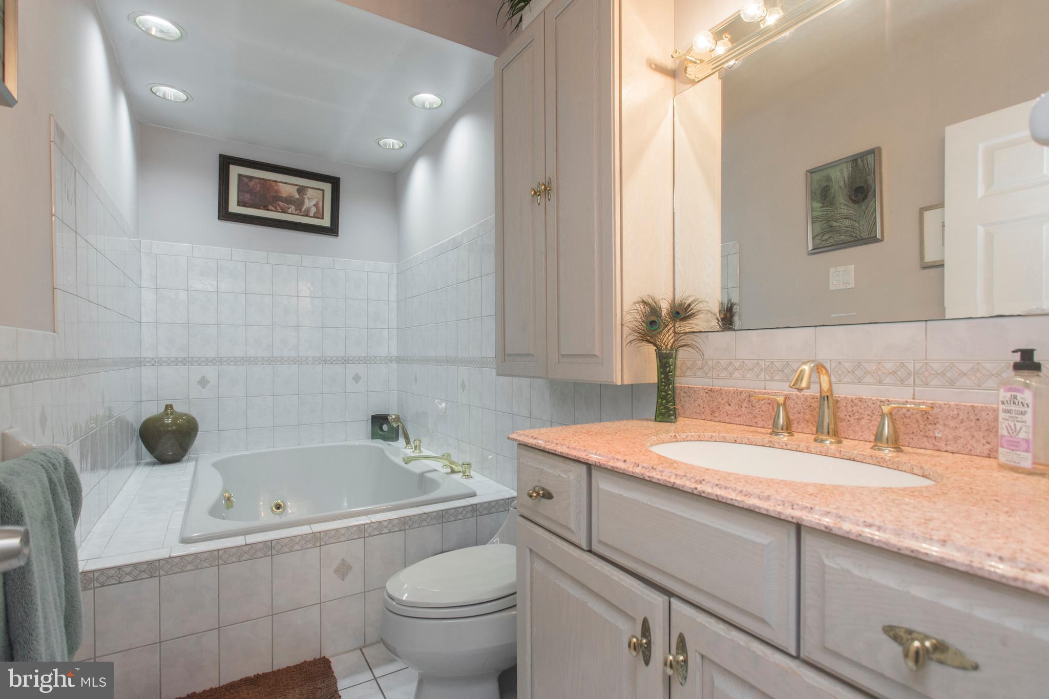 111 Richard Road Aston, PA 19014 - Photo 6 of 36