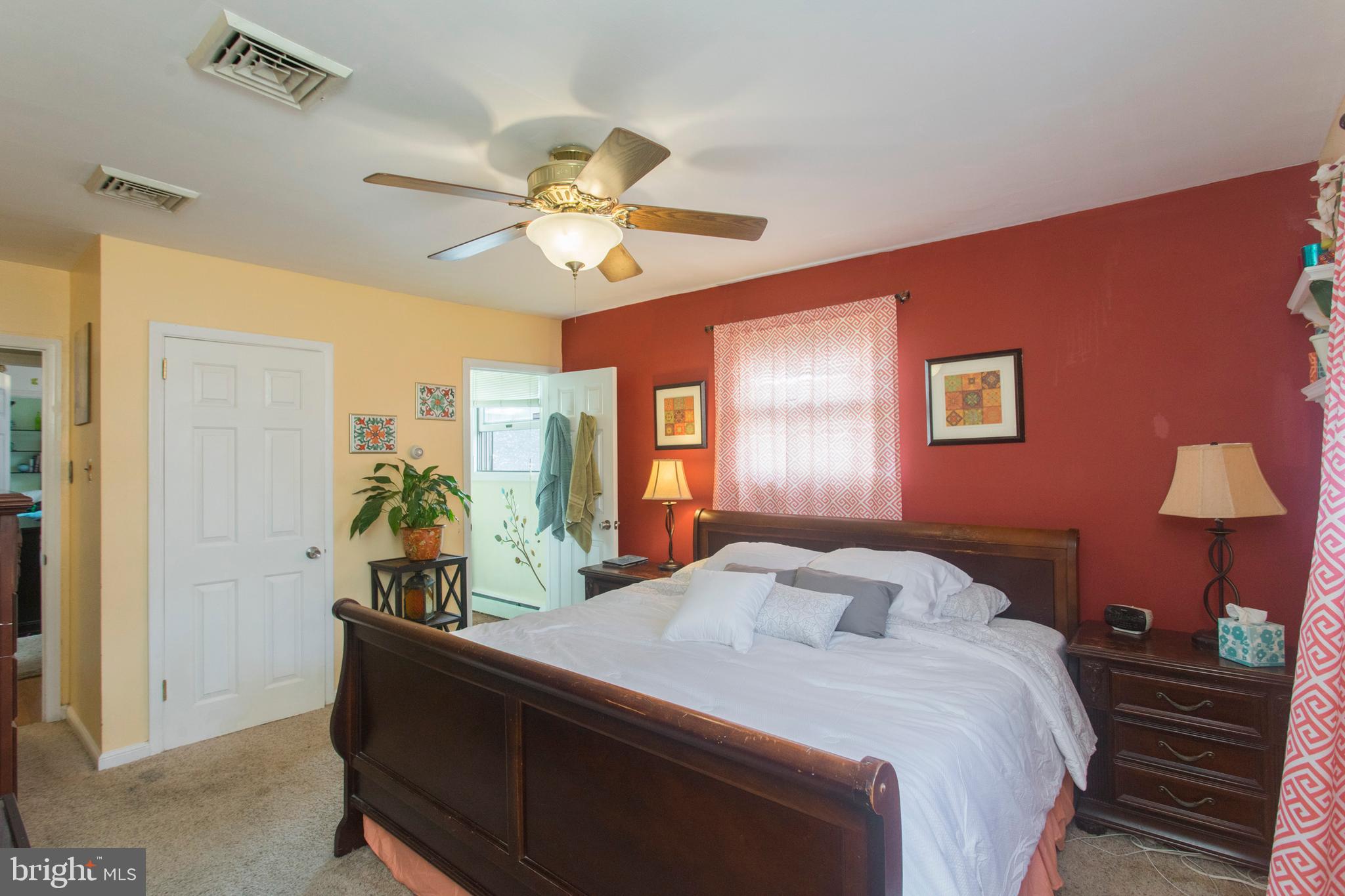 111 Richard Road Aston, PA 19014 - Photo 8 of 36