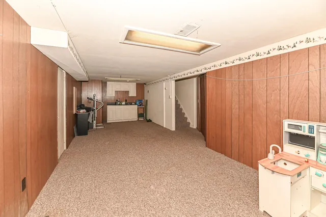 $274,900 | 2721 South 76th Street, West Allis, WI 53219