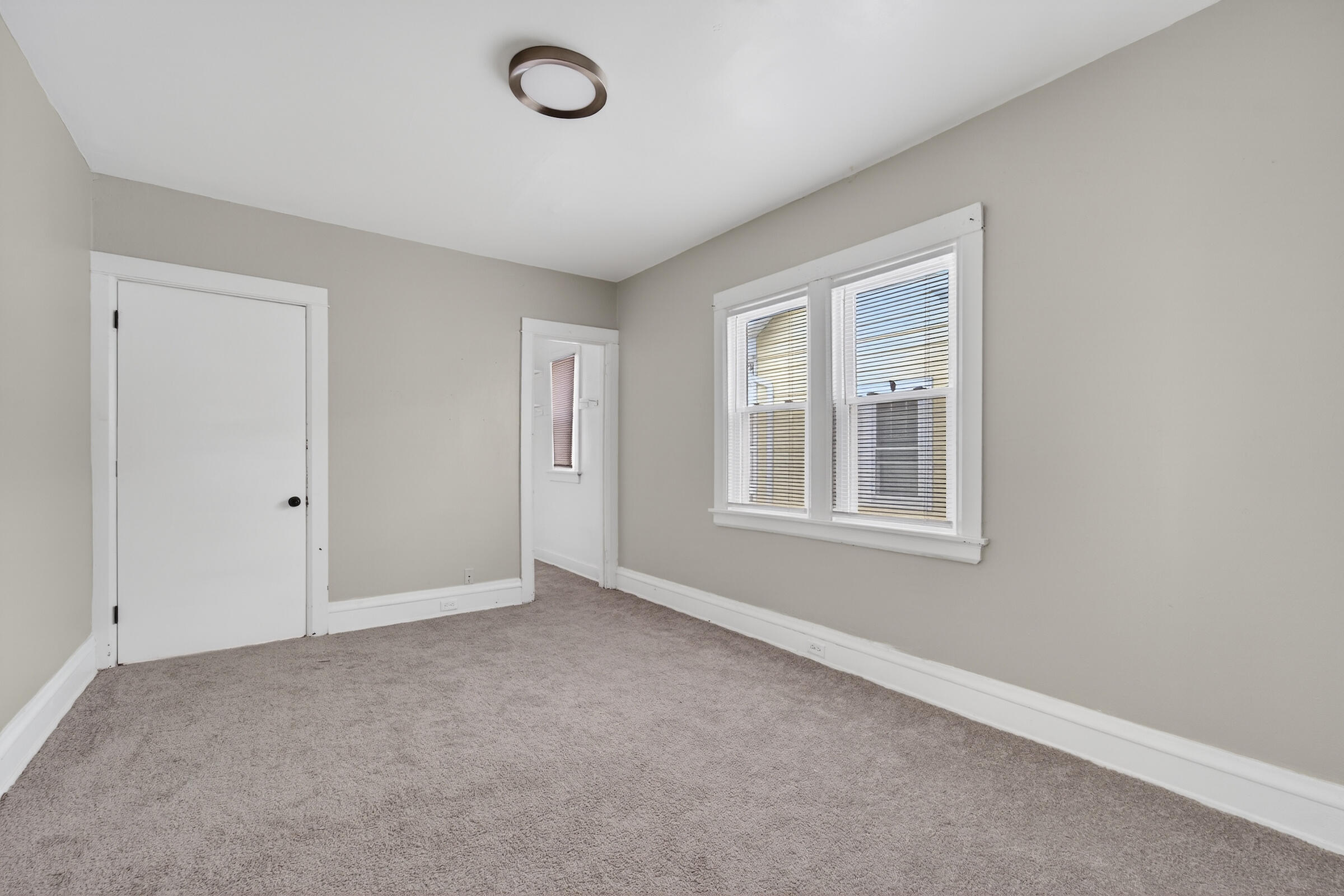 2956 North 44th Street Milwaukee, WI 53210 - Photo 11 of 30 DSC01777
