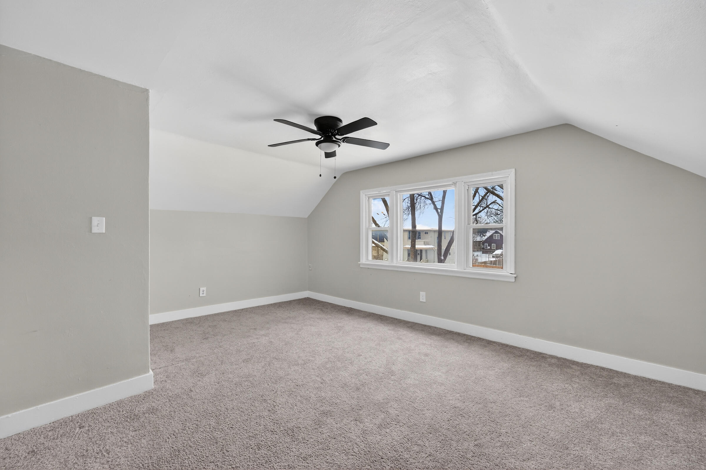 2956 North 44th Street Milwaukee, WI 53210 - Photo 19 of 30 DSC01860