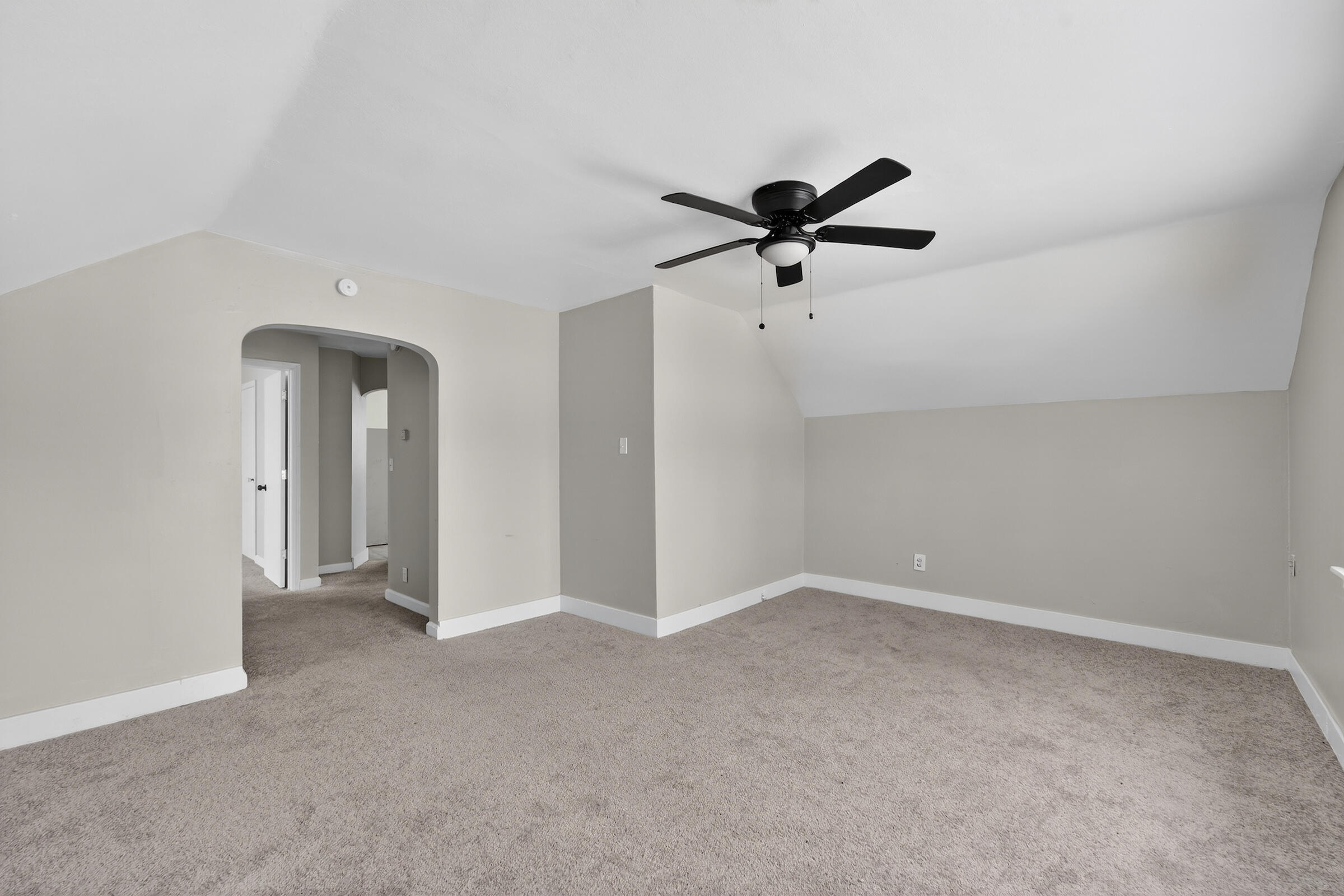 2956 North 44th Street Milwaukee, WI 53210 - Photo 20 of 30 DSC01864