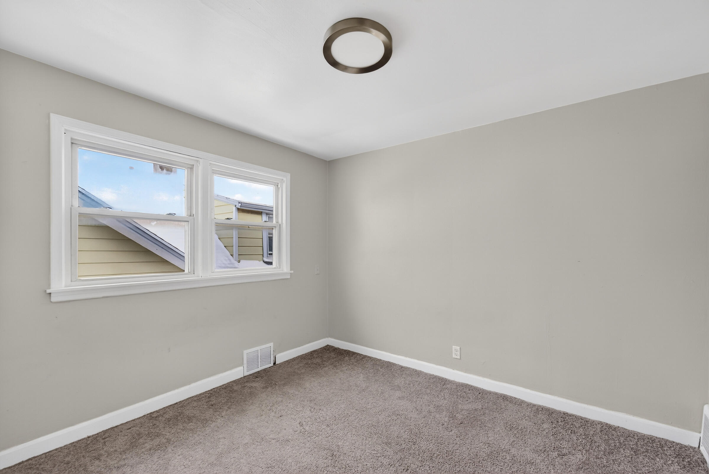 2956 North 44th Street Milwaukee, WI 53210 - Photo 24 of 30 DSC01851