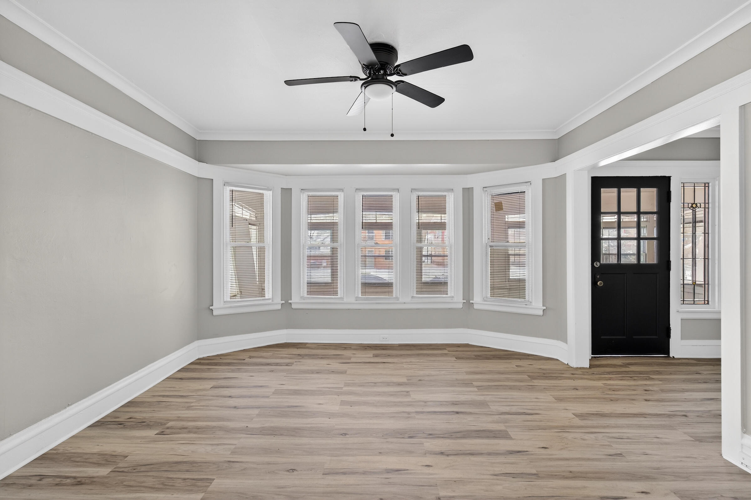 2956 North 44th Street Milwaukee, WI 53210 - Photo 5 of 30 DSC01799