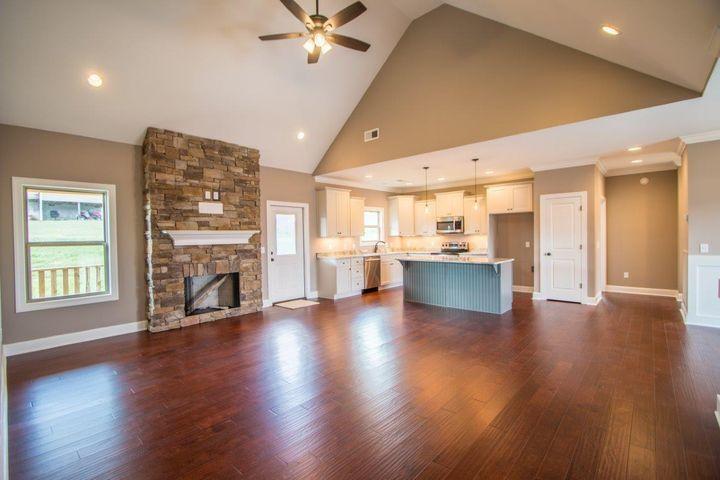 847 Live Oak Road Ringgold, GA 30736 - Photo 3 of 21 .