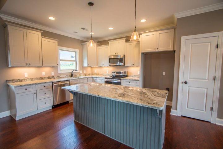 847 Live Oak Road Ringgold, GA 30736 - Photo 5 of 21 .