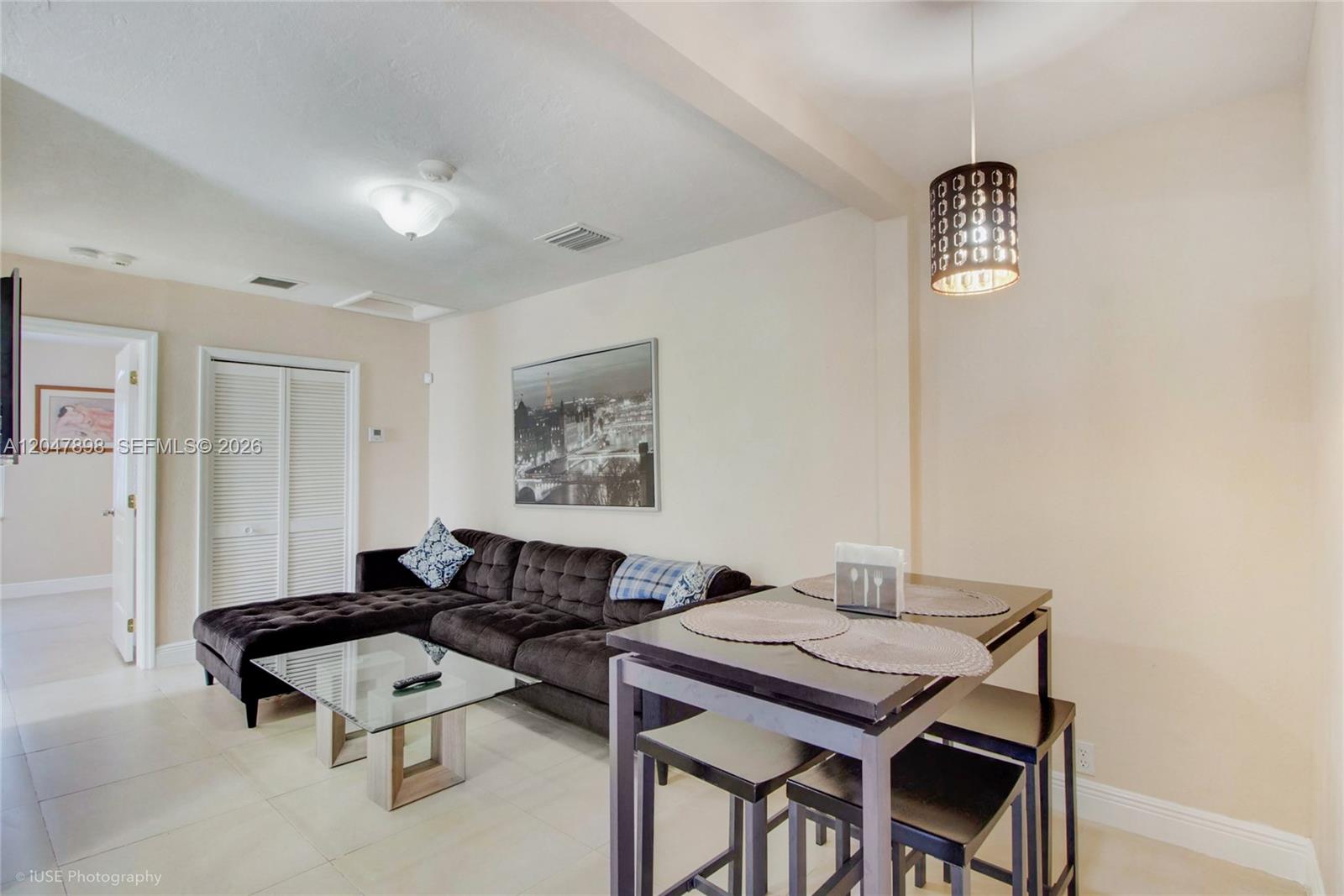 518 Southwest 7th Avenue, Unit 520 Miami, FL 33130 - Photo 8 of 12