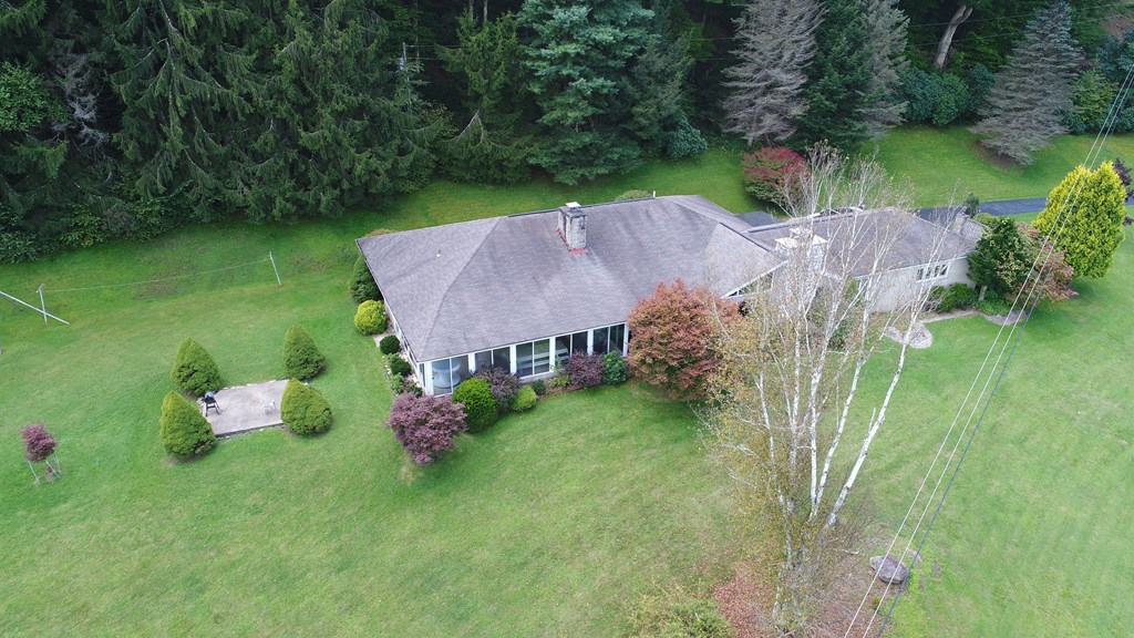 3046 Jackson Center Polk Road Polk, PA 16342 - Photo 7 of 21 Gallery Image 7