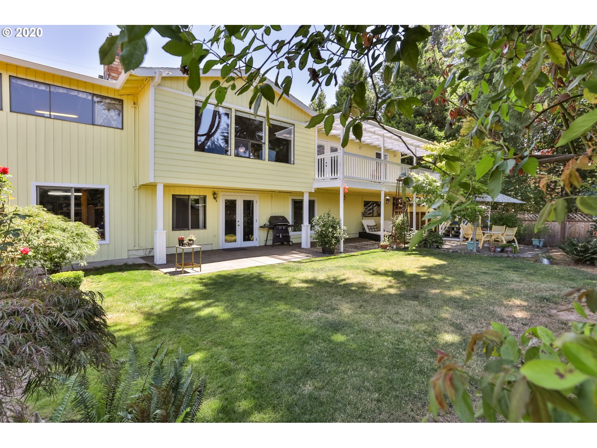 8545 Southwest Sorrento Road Beaverton, OR 97008 - Photo 16 of 26 Gallery Image 16