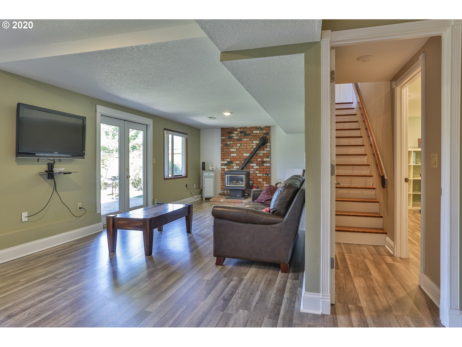 8545 Southwest Sorrento Road Beaverton, OR 97008 - Photo 10 of 26 Gallery Image 10