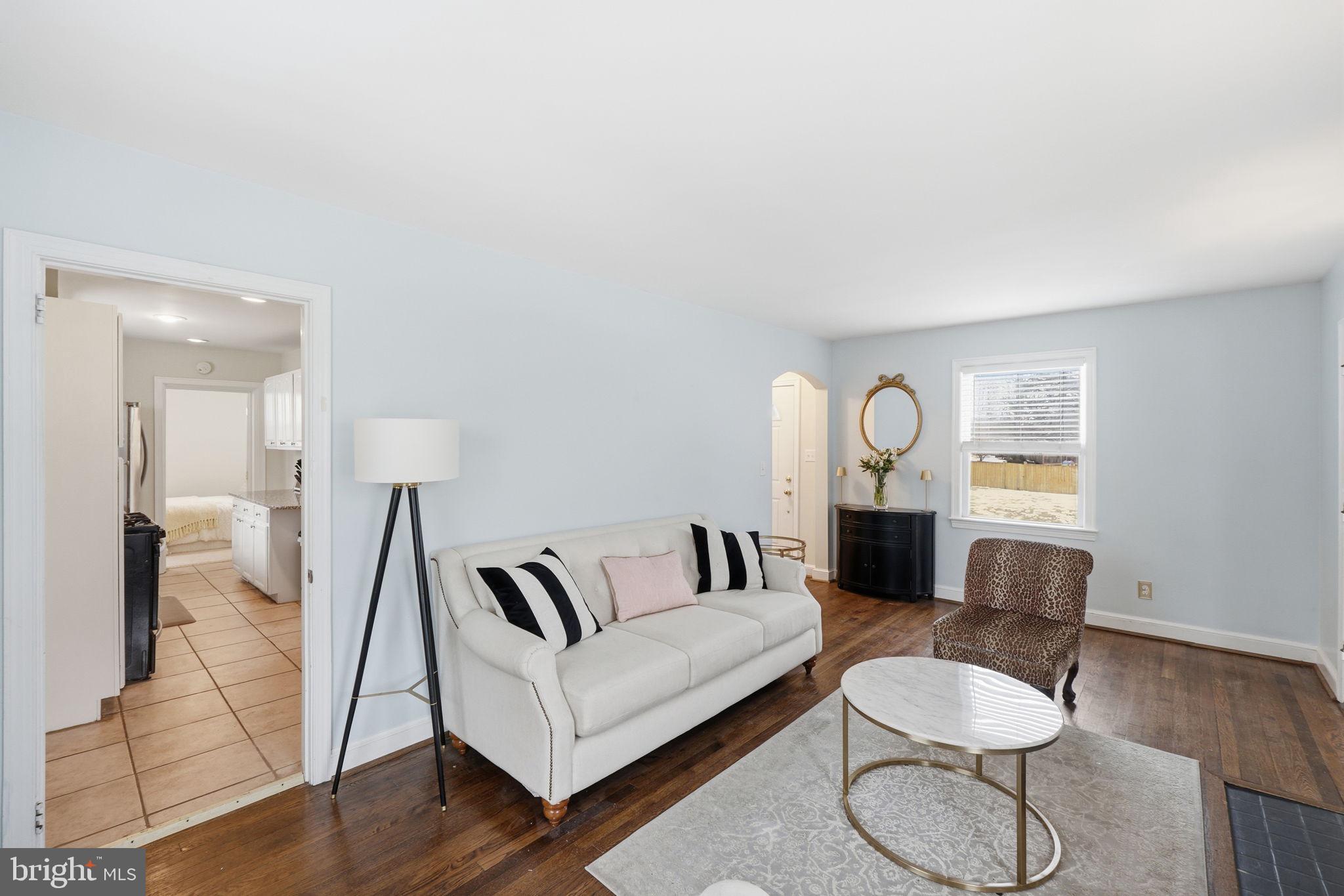 10304 Ridgemoor Drive Silver Spring, MD 20901 - Photo 3 of 17 Gallery Image 3