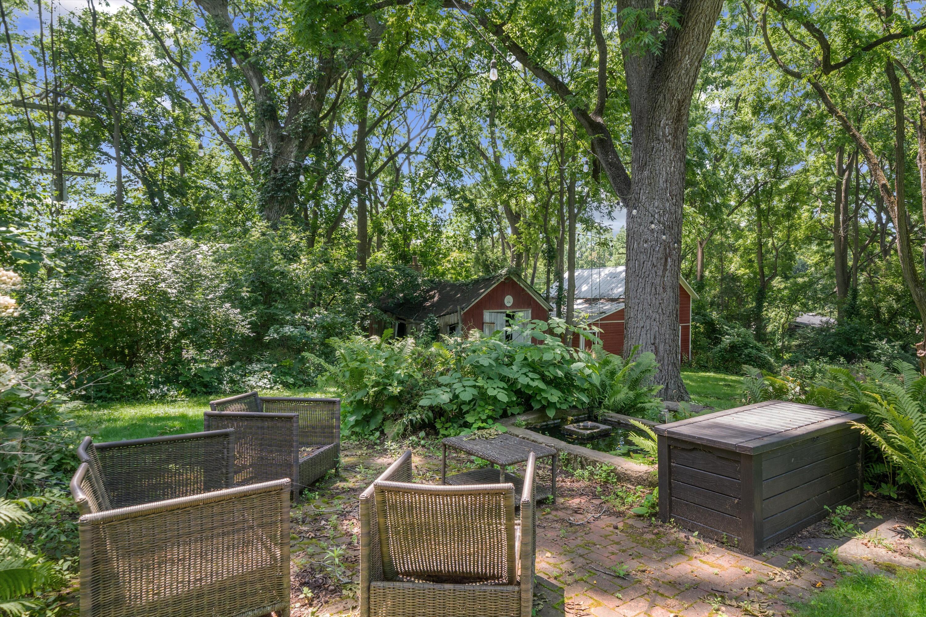 941 Newport Road Ann Arbor, MI 48103 - Photo 27 of 30 63-DSC09828