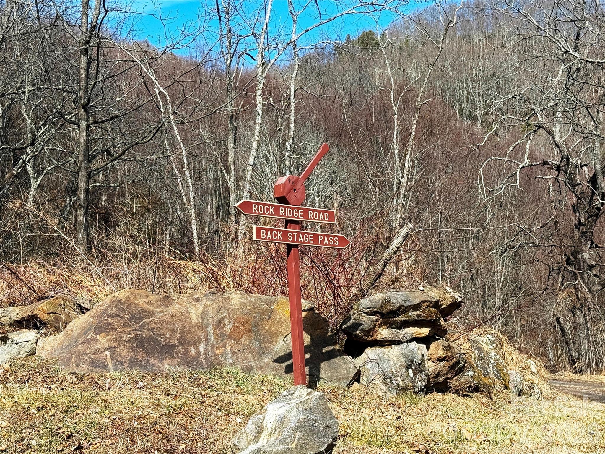 Tbd Rock Brg Road, Unit 9A & 9B Canton, NC 28716 - Photo 4 of 34 a backyard of a house with lots of green space