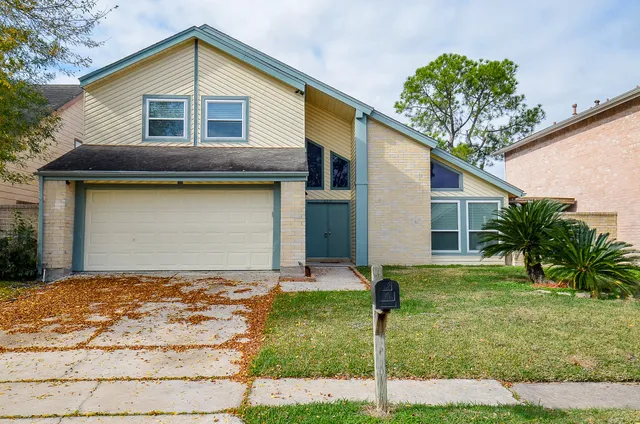 $255,000 | 12510 Seaswept Drive, Houston, TX 77071