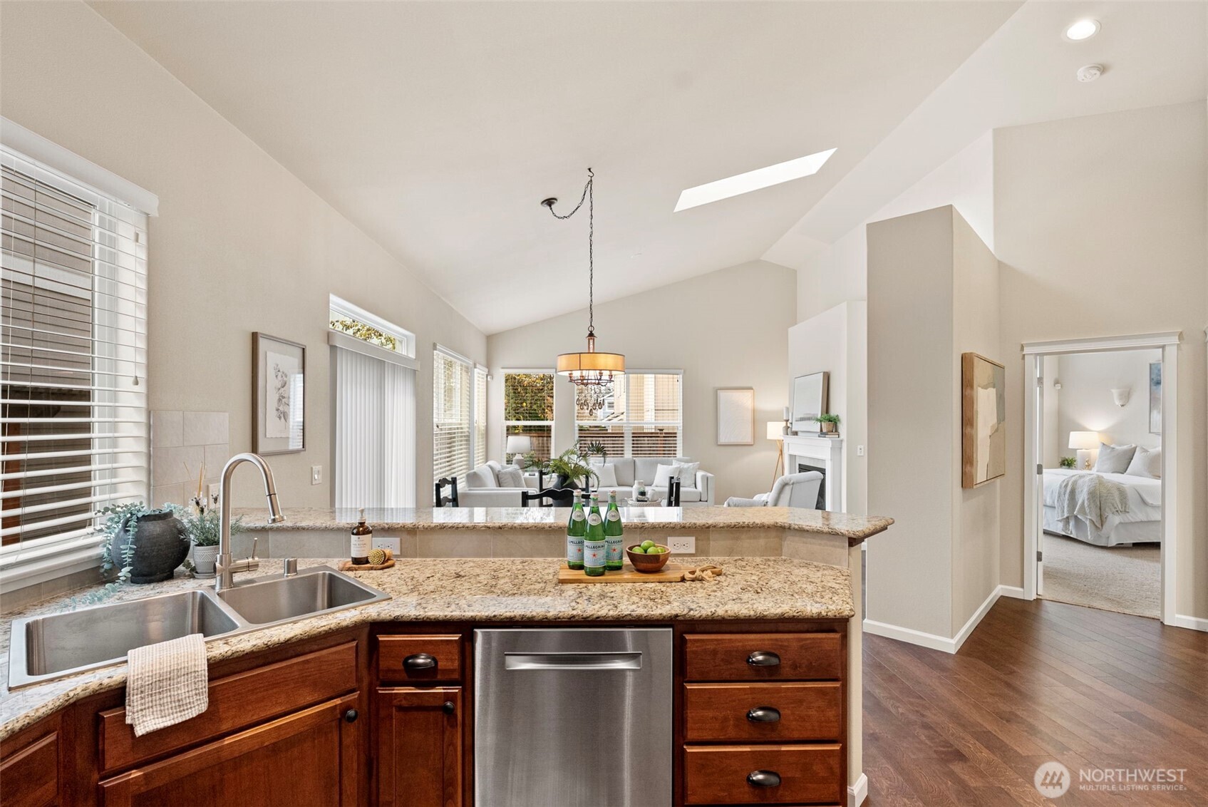 4563 Rochelle Street Southeast Lacey, WA 98503 - Photo 11 of 27 Gallery Image 11