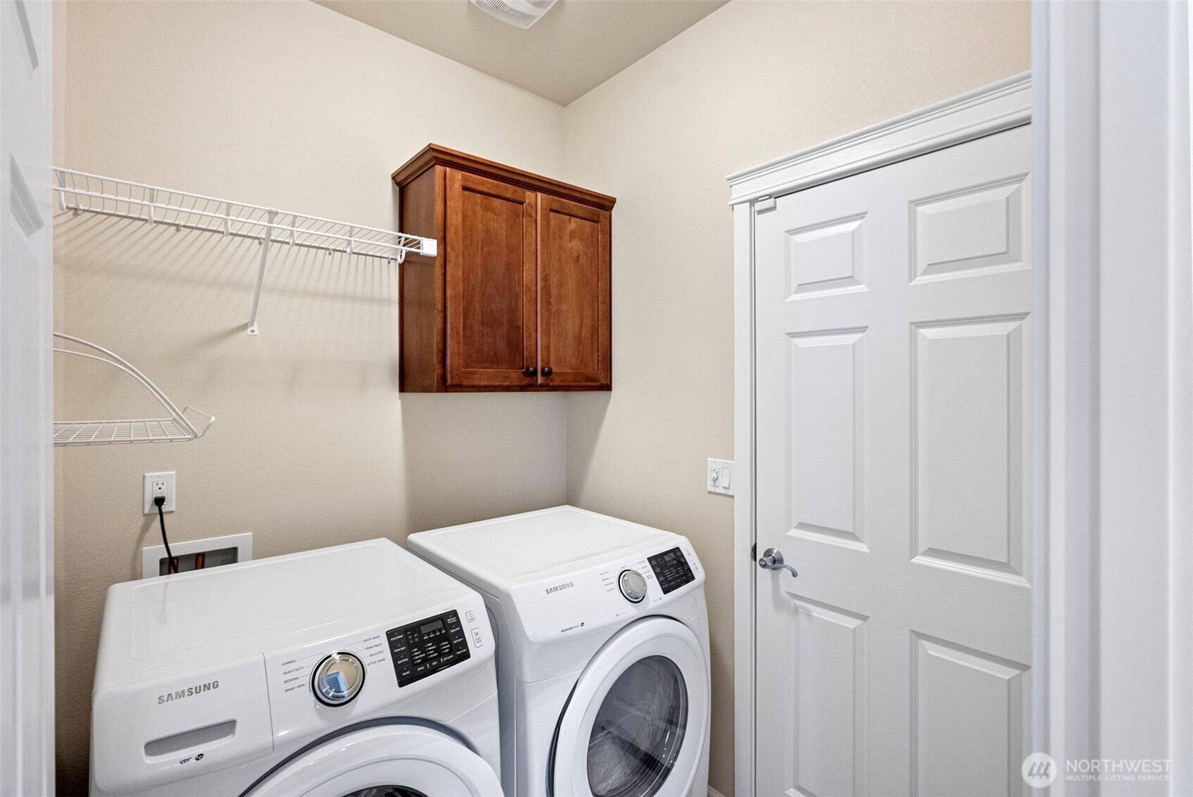 4563 Rochelle Street Southeast Lacey, WA 98503 - Photo 12 of 27 Gallery Image 12