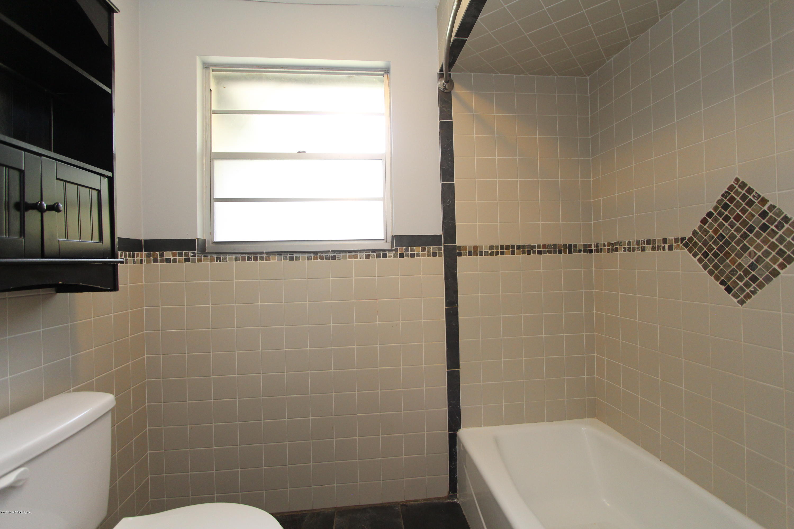 3324 Sequoia Road Orange Park, FL 32073 - Photo 25 of 34 2nd Bath View 2
