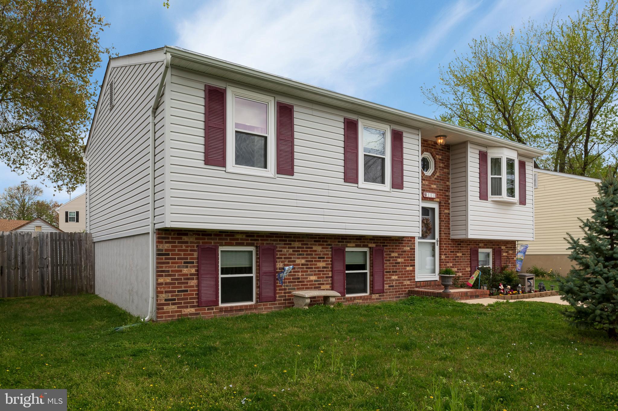 111 Bar Harbor Road Pasadena, MD 21122 - Photo 2 of 35 4 Spacious Bedrooms