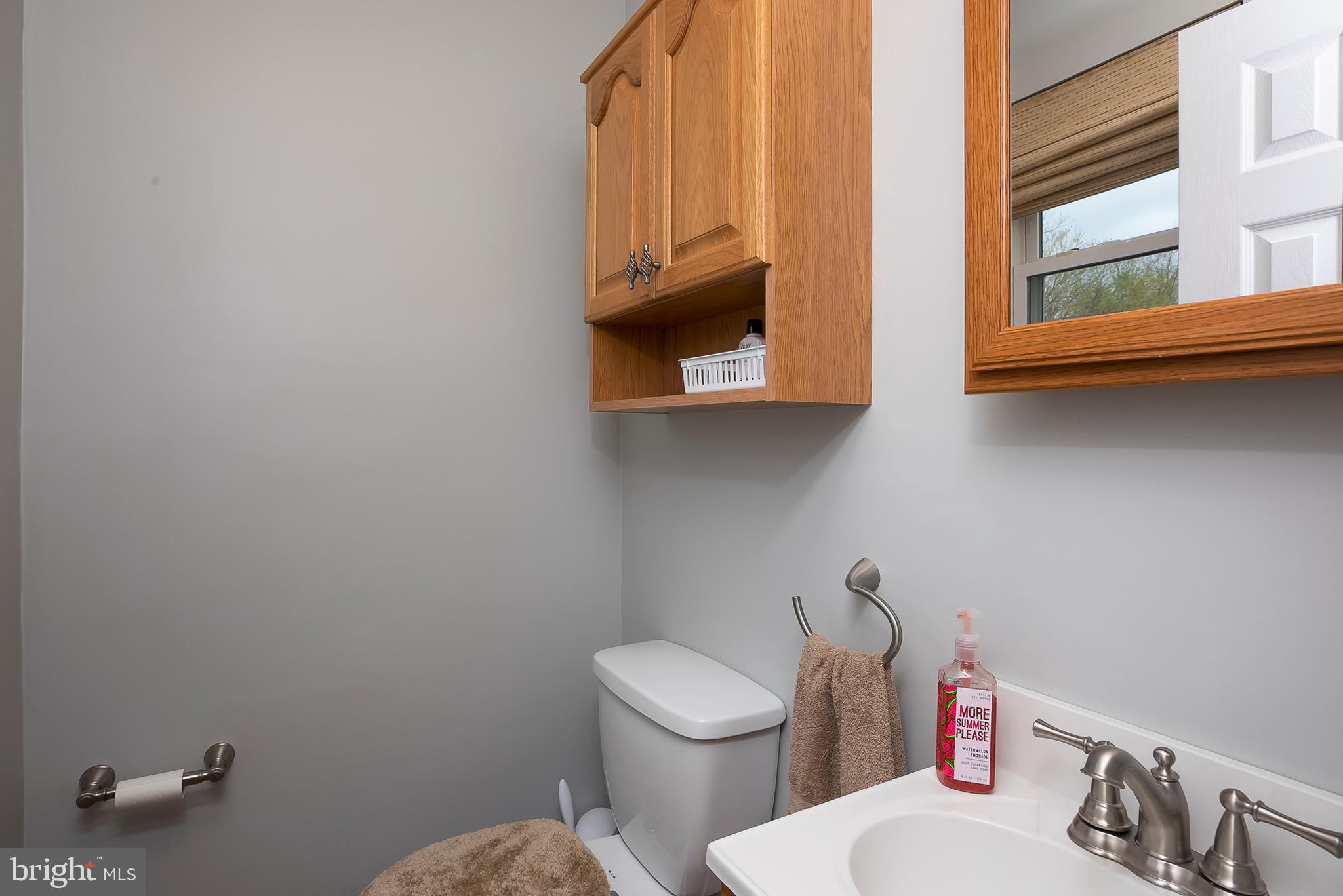 111 Bar Harbor Road Pasadena, MD 21122 - Photo 14 of 35 Master Bathroom