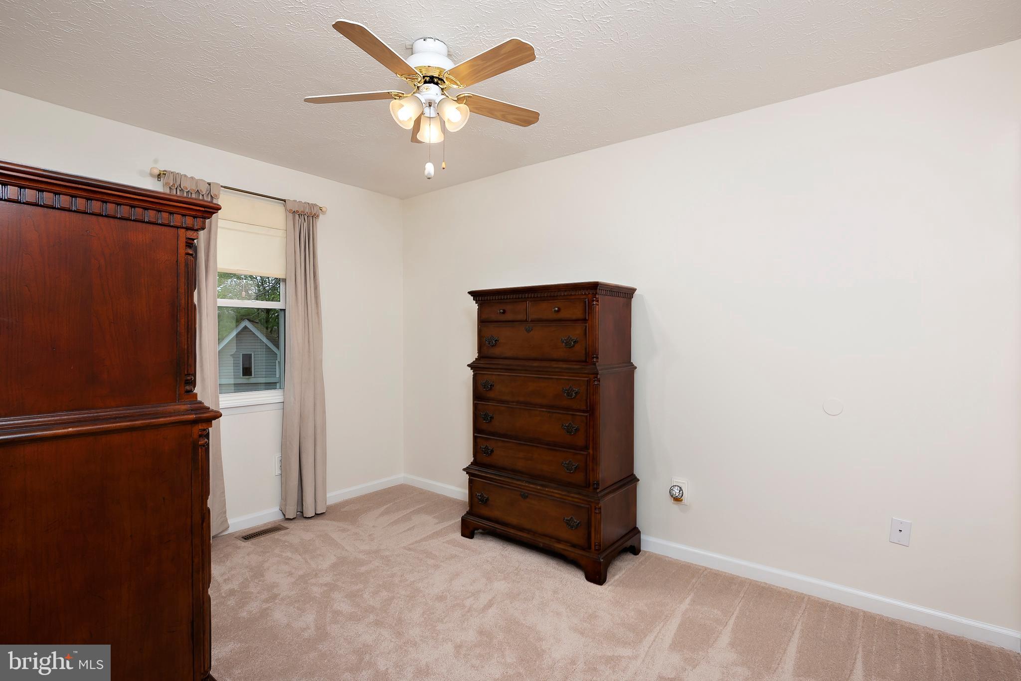 111 Bar Harbor Road Pasadena, MD 21122 - Photo 17 of 35 New Carpet in Bedroom 3