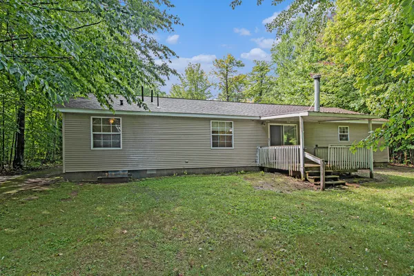 $200,000 | 31588 West Birch Shores Drive, Trout Lake, MI 49793