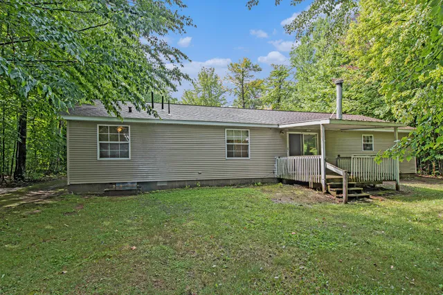 $200,000 | 31588 West Birch Shores Drive, Trout Lake, MI 49793