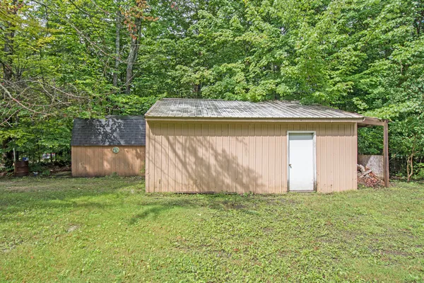 $200,000 | 31588 West Birch Shores Drive, Trout Lake, MI 49793