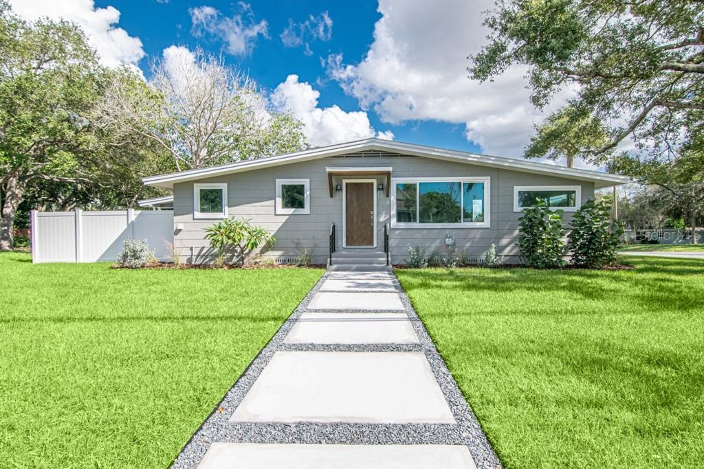 568 4th Street Southwest Largo, FL 33770 - Photo 1 of 1 Gallery Image 1