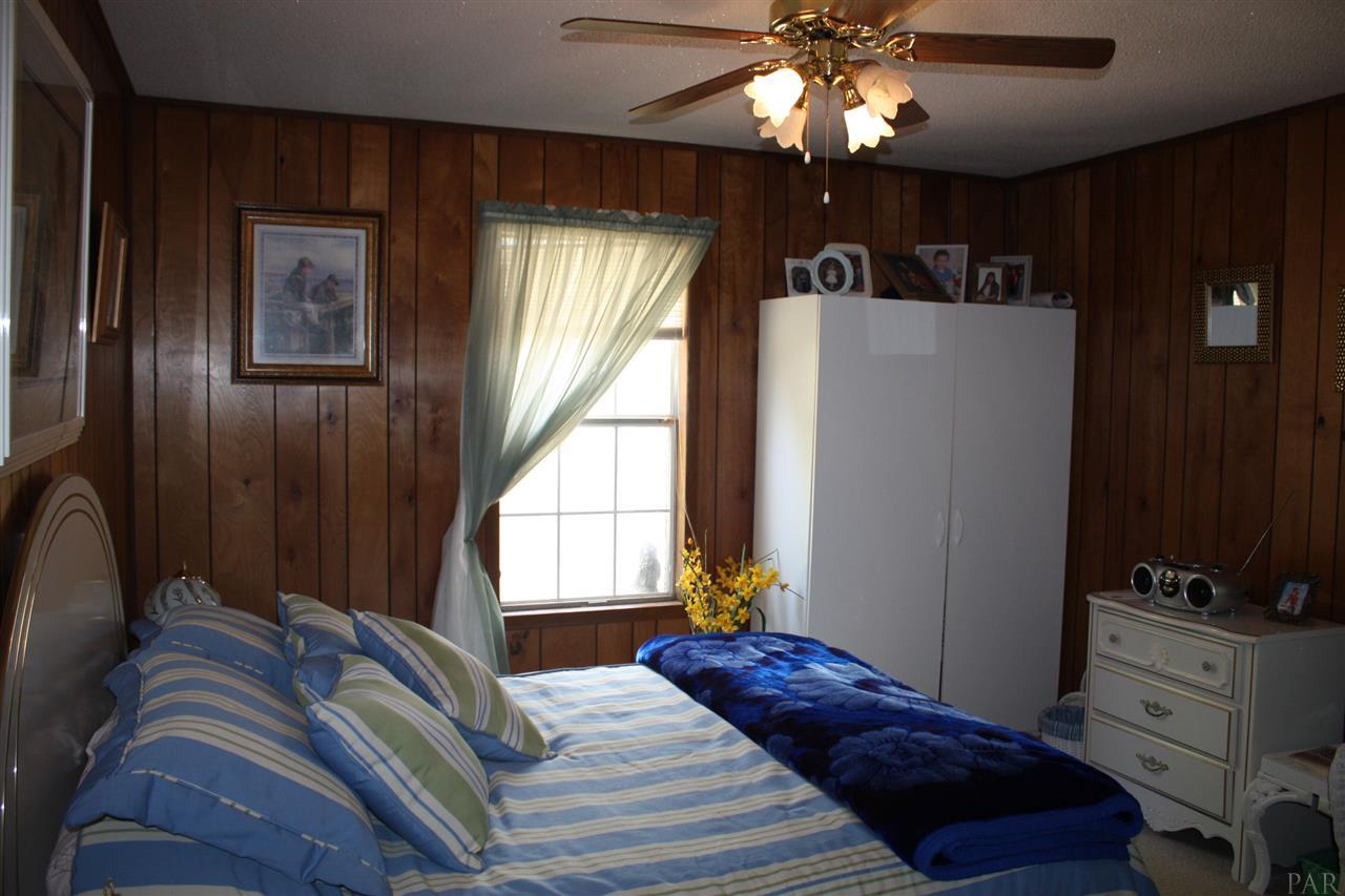 6081 Robin Road Crestview, FL 32539 - Photo 13 of 20