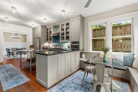 $1,195,000 | 3012 Beauchamp Street, Houston, TX 77009