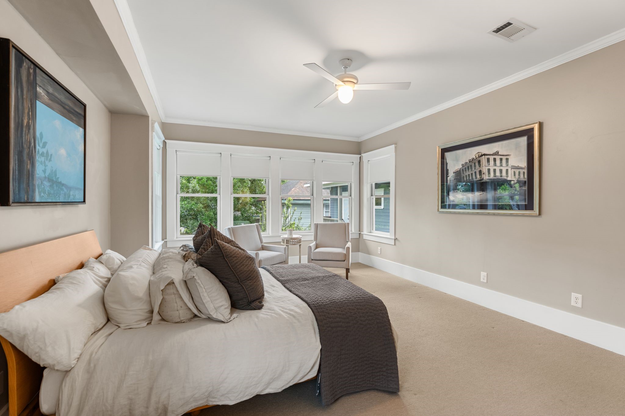3012 Beauchamp Street Houston, TX 77009 - Photo 28 of 43 a bedroom with a bed and glass window
