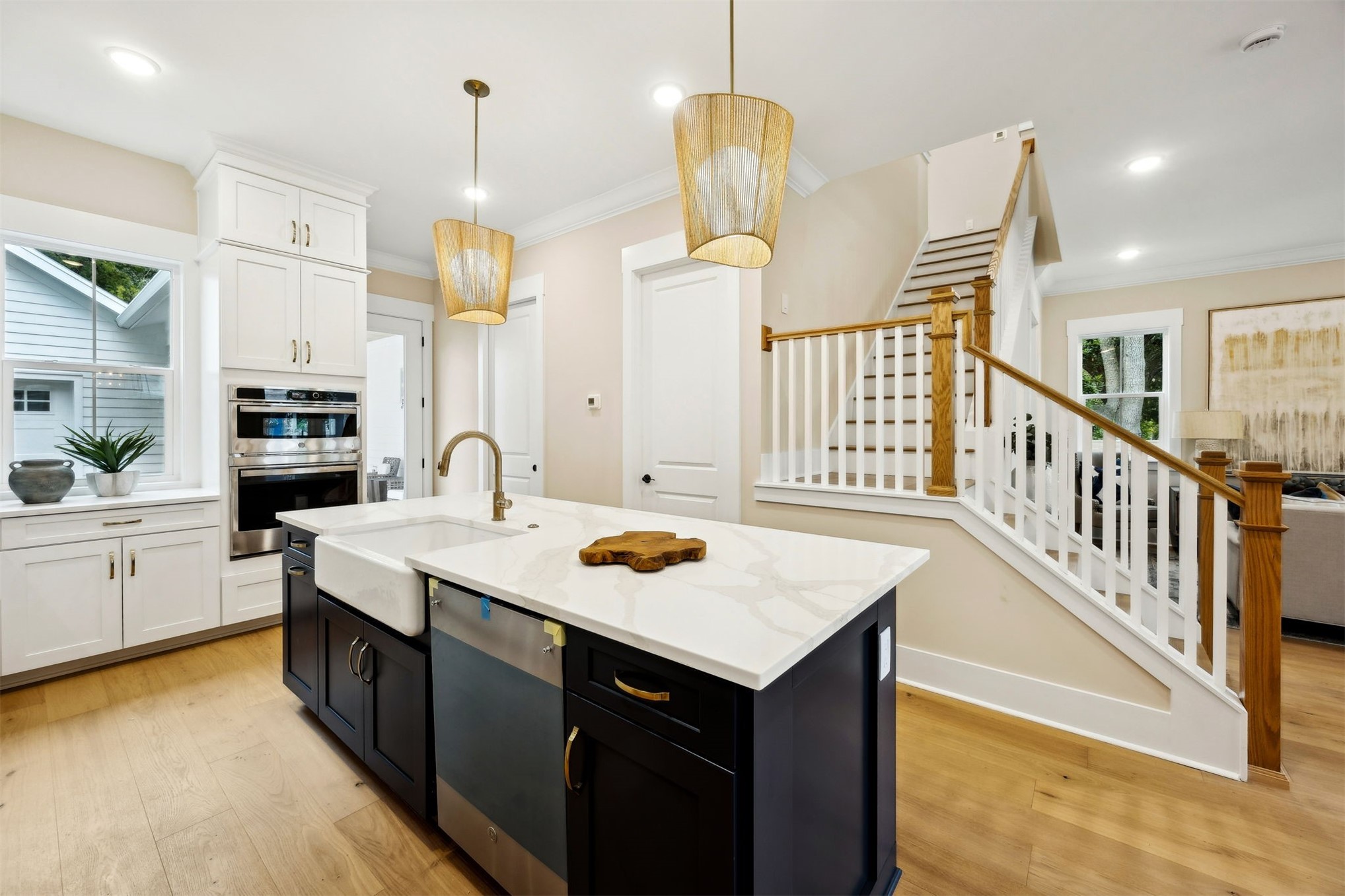 1111 White Street Fernandina Beach, FL 32034 - Photo 16 of 82 a kitchen that has a lot of cabinets in it