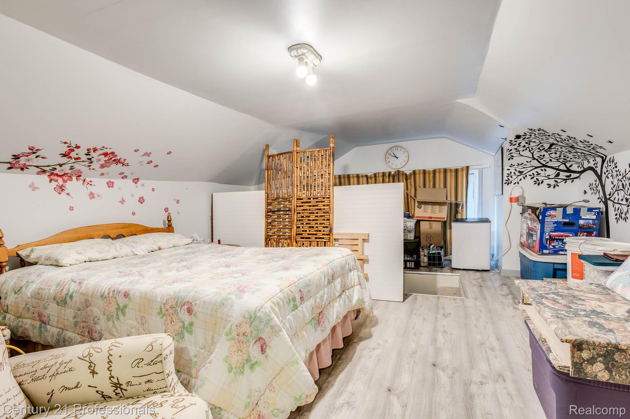 7076 Emerson Road Lexington, MI 48450 - Photo 14 of 27 Gallery Image 14