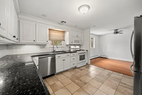 $579,000 | 276 Oak Street, Brockton, MA 02301