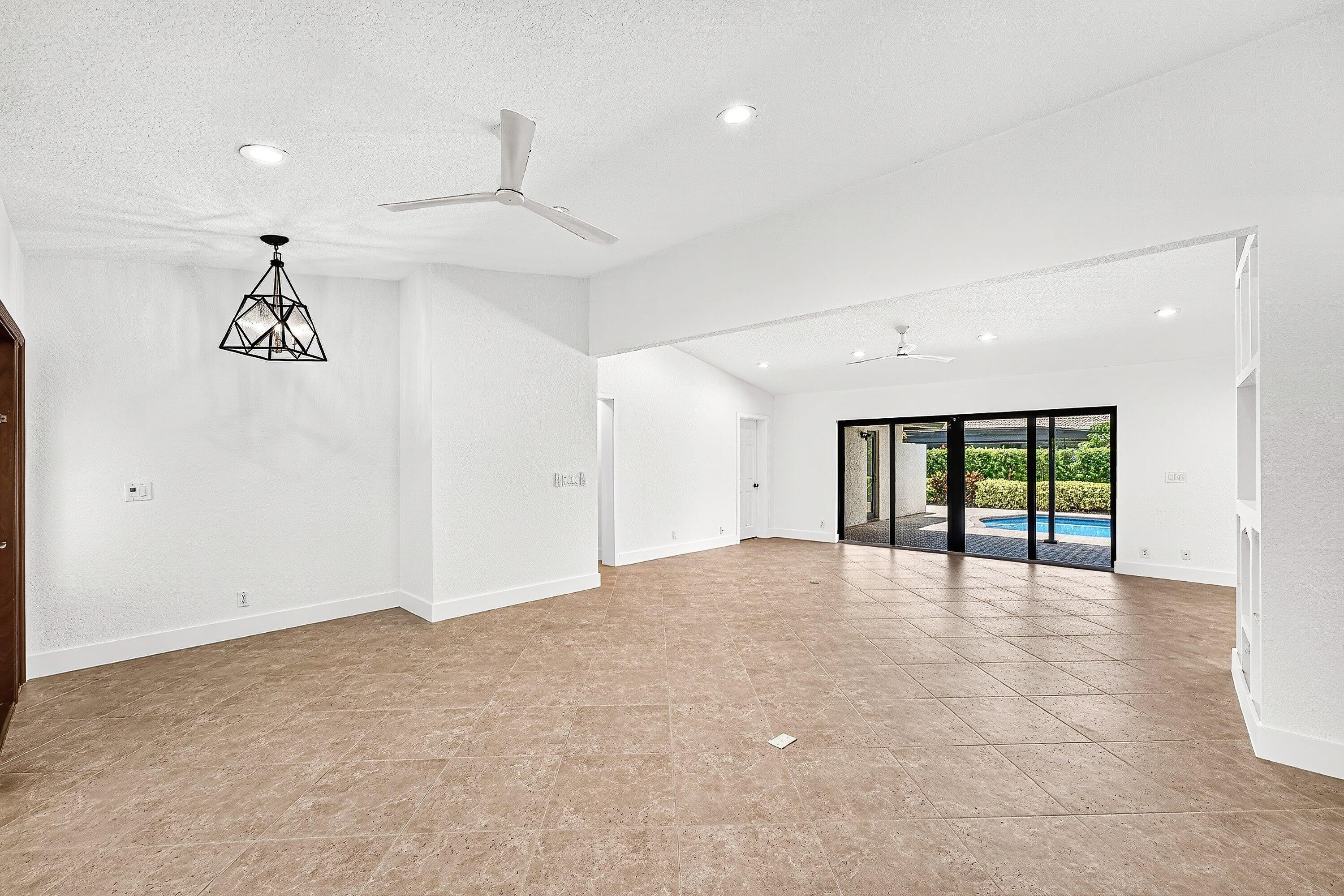21155 Shady Vista Lane Boca Raton, FL 33428 - Photo 12 of 47 012-21155ShadyVistaLane-BocaRaton-FL-334