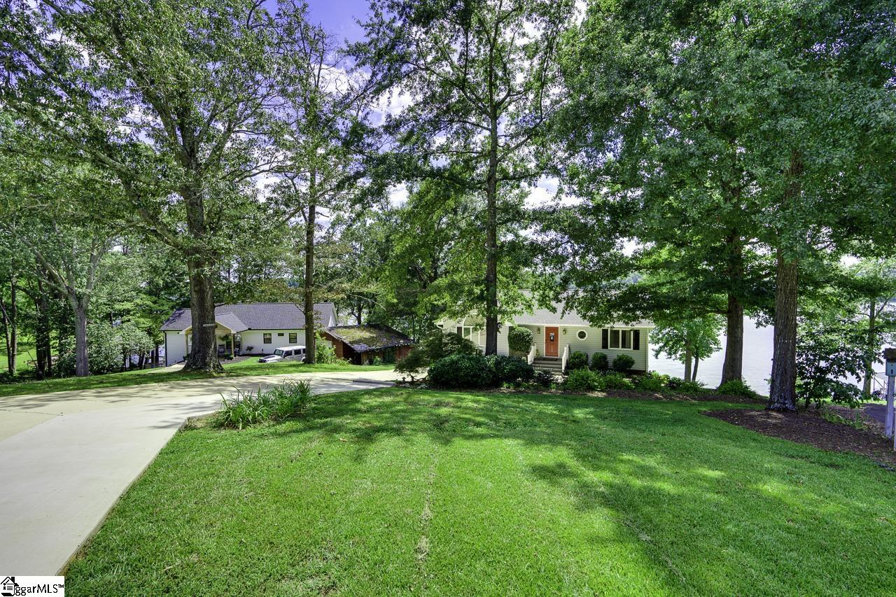 196 Edgewater Road Inman, SC 29349 - Photo 5 of 36